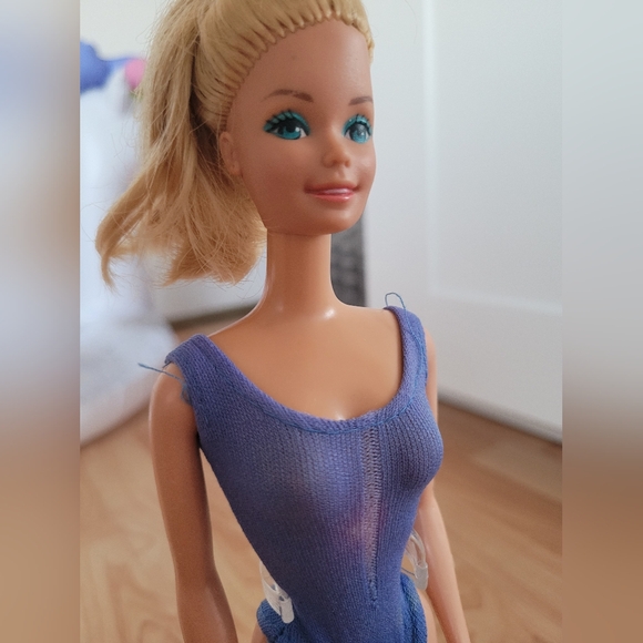1980 Great Shape Barbie by Mattel - Picture 3 of 5